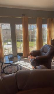 Madeley House Unit 2 near Oliver Tambo Airport - 1