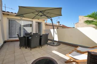 Spacieux Appartement Climatisé avec Terrasse au centre-ville - 5