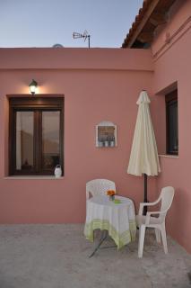 House For Rent In Apostolous - 8