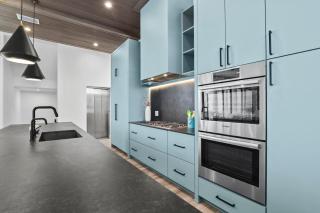 Point of Paradise - 7007 - 8