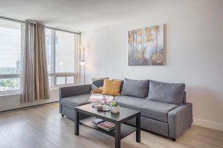 Modern 1BR - Central Location - 2