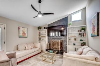 Modern Updated Elite 3BR Beach Home! Close to Golf Course & Beach! - 5