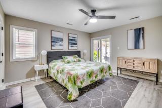 Modern Updated Elite 3BR Beach Home! Close to Golf Course & Beach! - 7