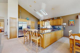 Waterfront Bliss - 2