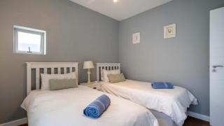 25 Thulana Hill by Euphoric Leisure - 9