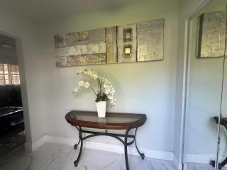 Beach and Down Town Hollywood - 3