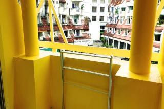 Beehive Phuket Old Town Hostel - 3