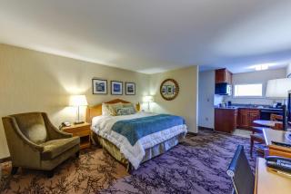 Port Inn and Suites Portsmouth, an Ascend Collection Hotel - 3