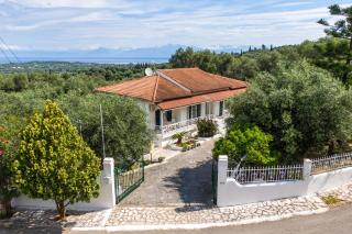 The Green Cottage 1 - 0