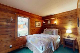 Camp Farrell Cabin - 4