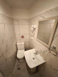 Beehive Mini Rooms - Athene - 5