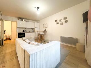 Charmant studio cœur de ville tout confort avec parking - 2 personnes - 7