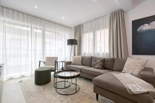 022 Stylish & Modern Fuengirola Apt, Near Beach - 9