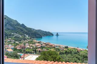 Mazis Deluxe Apartment - 6