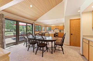 10 Tan Oak - Sunriver - 9