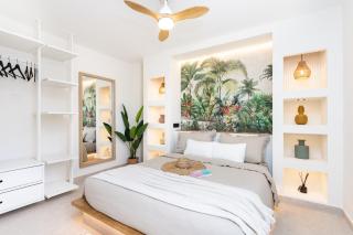 Luxe Blue Boutique - 9