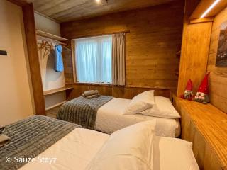 Sugo's Apartments - 5