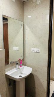 Luxe Homes 1Bhk Luxury AirB&B Flat - 4