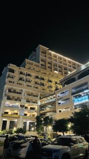 Luxe Homes 1Bhk Luxury AirB&B Flat - 1