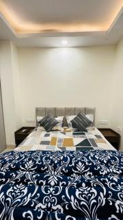 Luxe Homes 1Bhk Luxury AirB&B Flat - 0