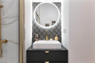 Barsanz Palace Home - 8