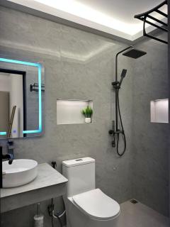 Fovahi Shark View Inn - 9