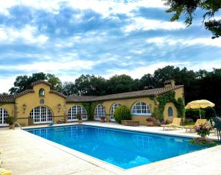 Masia Mimosa Completa - 7