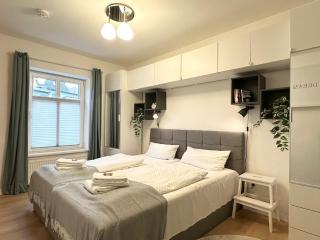 FeWo Hedi - zentrale und bequeme FeWo in Ostseenähe - 0