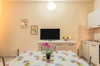 Casa Angeli - By The River - 6