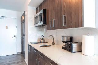 Beach Front Studio at ESJ Towers - 5