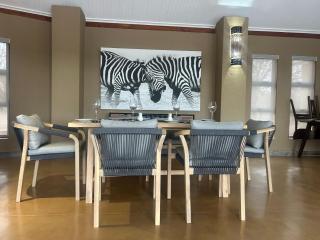 Cheetah Paw Safari Lodge - 6