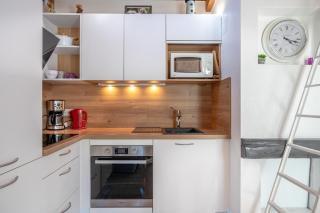 Studio piscine partagée - 1