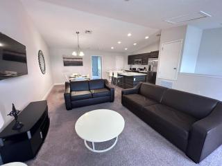 111KB - Balmoral Resort - 4