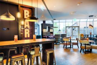 Premier Inn Stuttgart Bad Cannstatt - 7