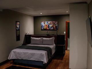 The Nugget Guest Lodge - 9