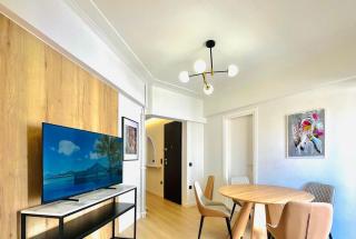 New Sleek apartment in the center of AThens - 8