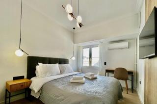 New Sleek apartment in the center of AThens - 3