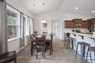 Four Seasons Retreat - 5