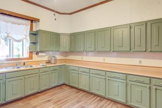 2 Blocks to Ohio River! Historic Victorian Gem - Gallipolis - 2