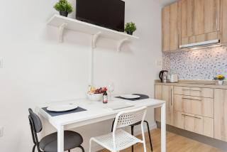 Estudios Larios 9 - 2