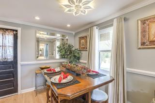 Global Staycation! Scenic Pikesville Family Home - Pikesville - 1