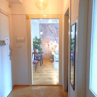 Romantic Cathedral View Apt Old Town, Balcony - 2