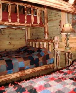 Diamond Lake Cabins - 5