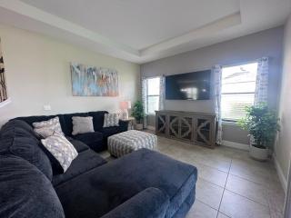 162KB-Dreams Come True- Balmoral Resort - 1