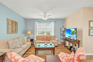 Huge Updated Stunner Corner - 3