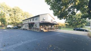 Spacious Bass Creek Apartment B near Peace Trail - 5