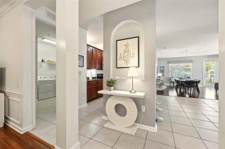 Huge Luxury Ground Floor 103 - 8