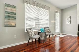 Huge Luxury Ground Floor 103 - 3