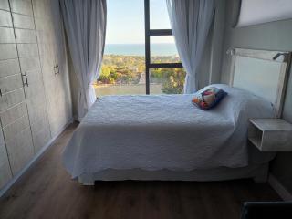 Kaaimans Crest Ocean-View Studio - 2