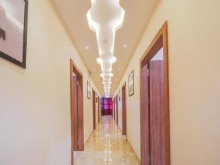 Hotel O Zamzam Residency - 8